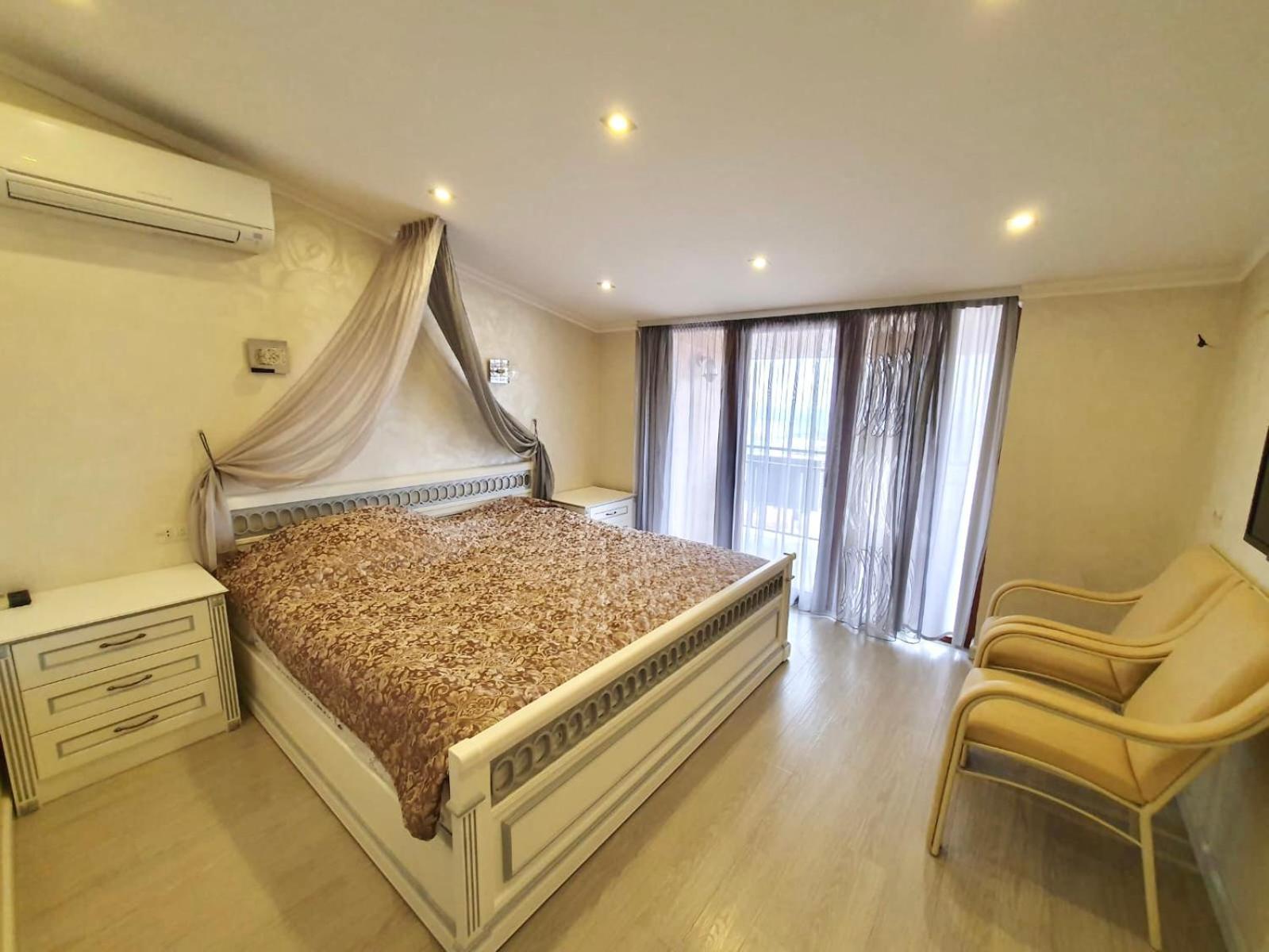 Роскошная Двухуровневая Квартира Luxurious Duplex Apartment Ereván Exterior foto